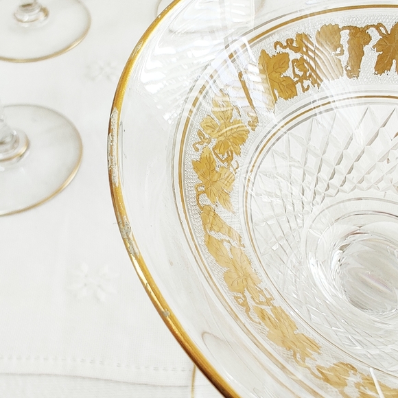 Val St Lambert Cut Crystal Martini Glass Stemware, Set of 9, Gold Gilt Grapevine - Picture 11 of 14